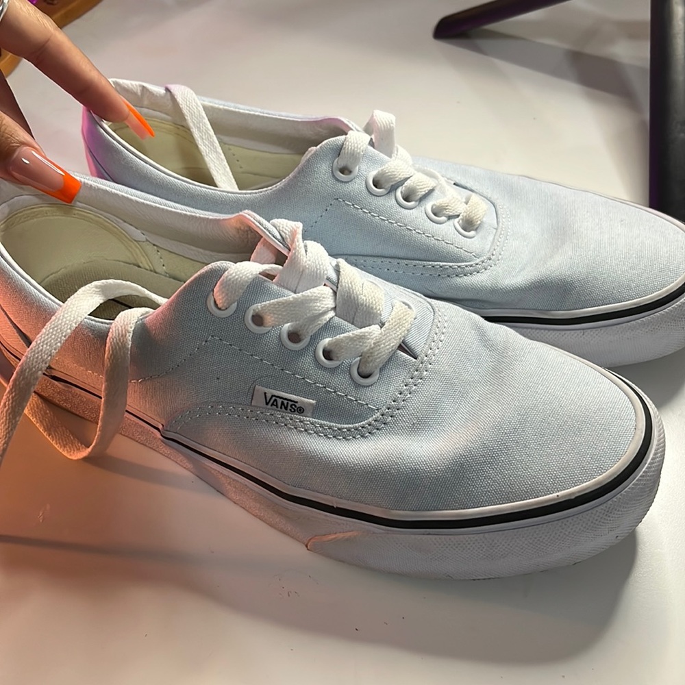 size 9 womens vans worn twice